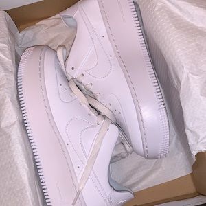 Nike Air Force 1 Sage Low